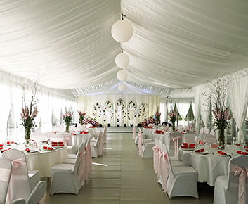 How to Decorate The Wedding Tent